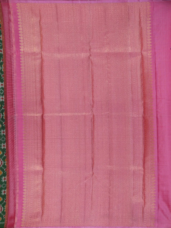 Green Floral Woven Pure Kanchipuram Silk Saree - Diadem