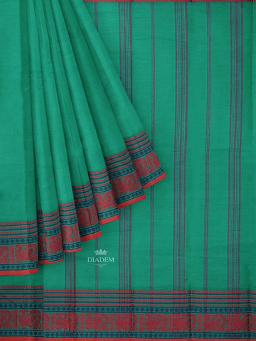 Green Kanchi Cotton Saree with Thread Butta on the body and Thread Border - Diadem