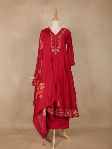 Red Embroidered designed Crepe Anarkali Salwar Suit - Diadem