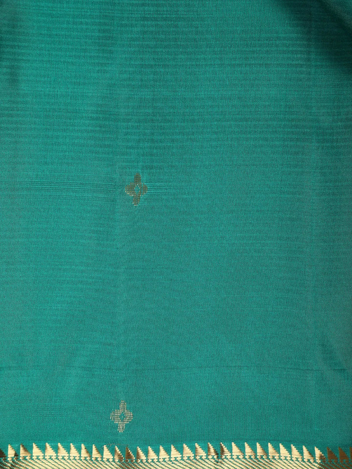 Green Butta Motif Pure Kanchipuram Silk Saree - Diadem
