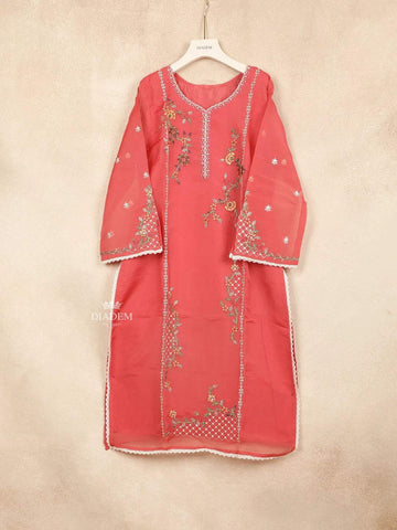 Pink Straight Cut Salwar Suit Adorned with Thread and Embroidery Floral Design with Dupatta - Diadem