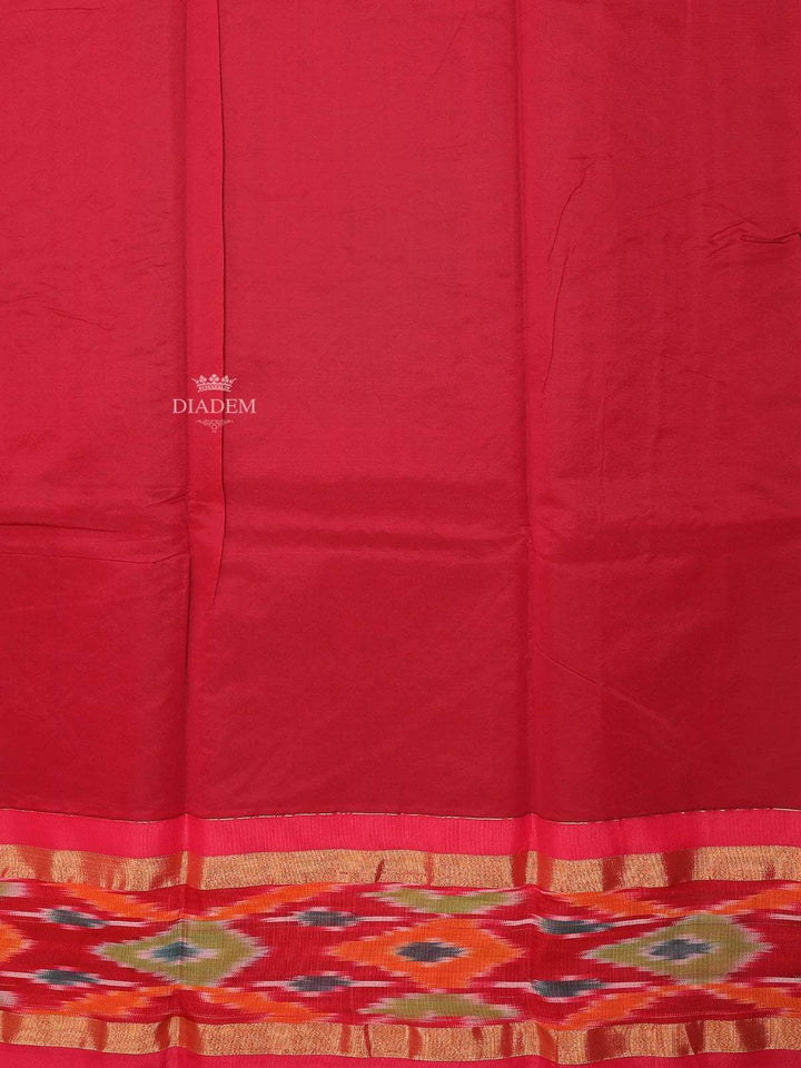 Grey Silk Cotton Saree with Floral motif Design on the Body and Contrast Border - Diadem