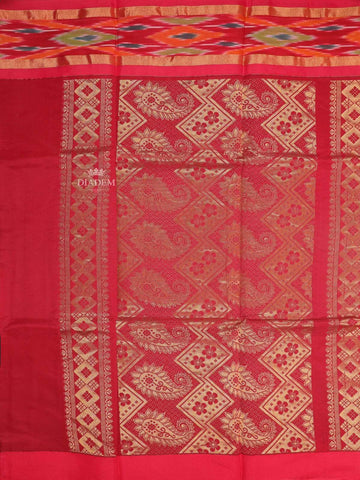 Grey Silk Cotton Saree with Floral motif Design on the Body and Contrast Border - Diadem