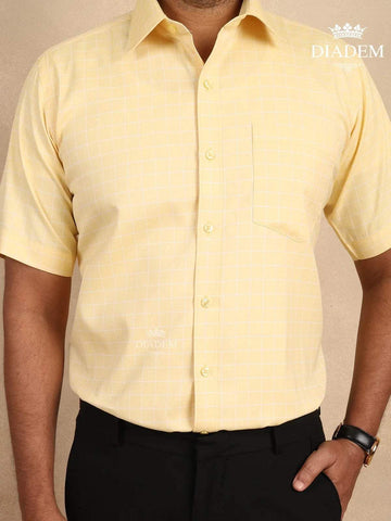 Checked Light Yellow Cotton Half Sleeve Shirt - Diadem