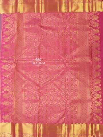 Aqua Green Pure Kanchipuram Bridal Silk Saree with Zari Brocade on the body and Contrast Zari Border - Diadem