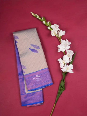 Grey Art Silk Saree with Leaf Jacquard on the Body with Contrast Border - Diadem