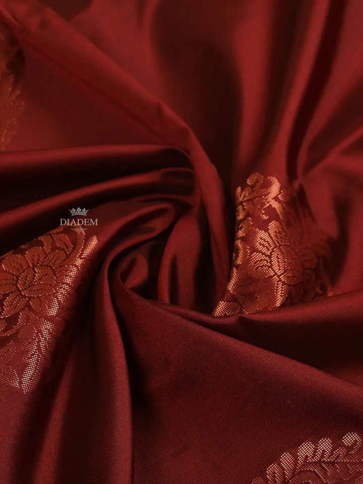 Brown Silk Saree with Round Flower Motif on the Body and without Border - Diadem