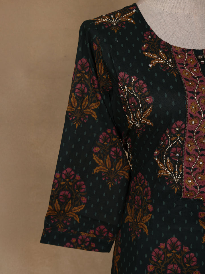 Green Floral Design Printed Cotton Salwar Suit - Diadem