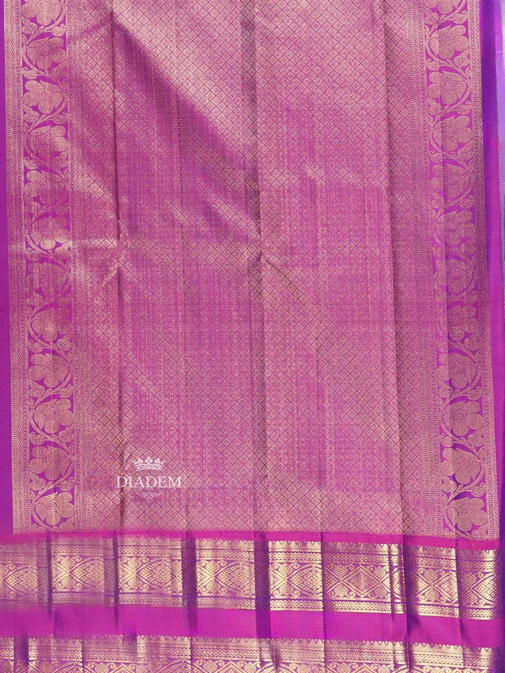 Mint Green Pure Kanchipuram Bridal Silk Saree with Zari Butta on the body and Contrast Zari Border - Diadem