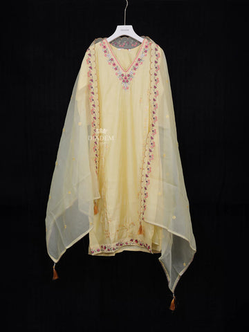 SalwarSuit_76044_2