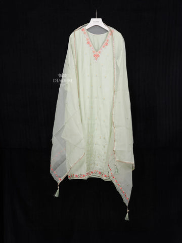 SalwarSuit_76054_2