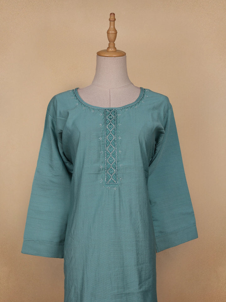 Aqua Green Solid Casual Cotton Kurti - Diadem
