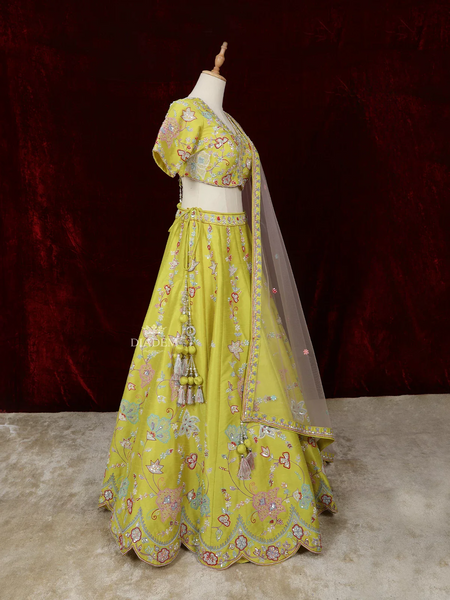 Lehenga_BRLUCLWEM007MD