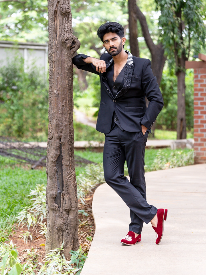 Black Floral Embroidery Rayon Men's Suit - Diadem