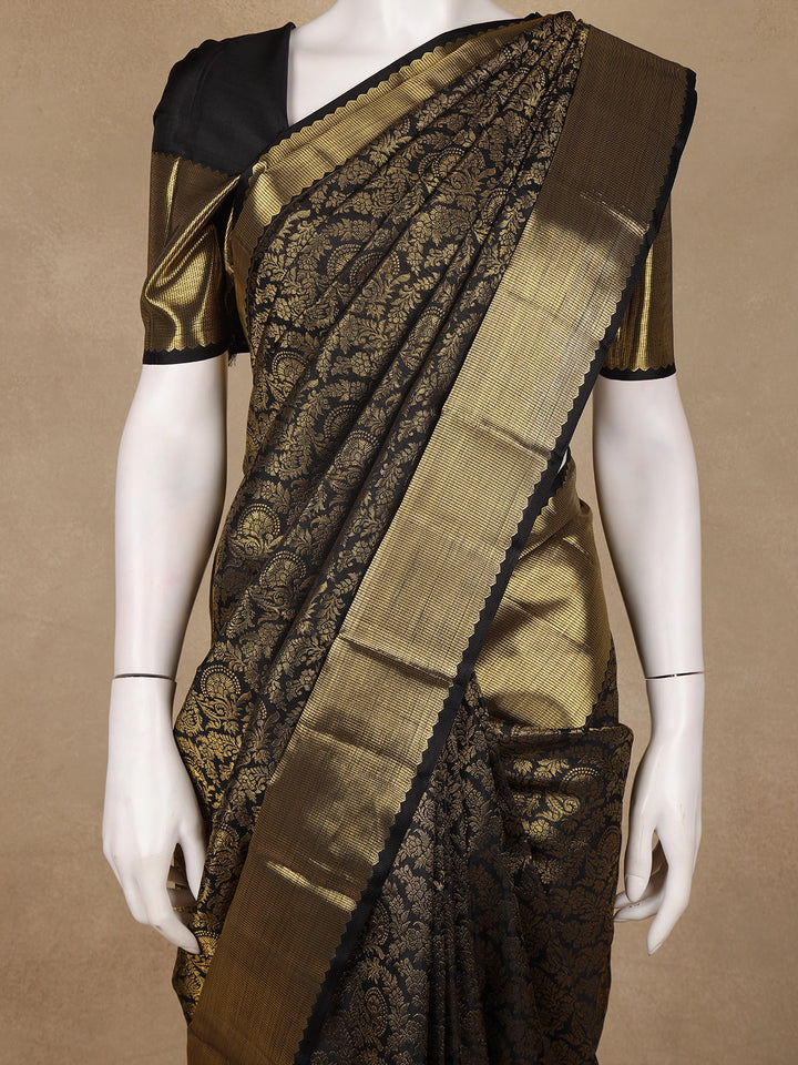 Black Floral Woven Pure Kanchipuram Silk Saree - Diadem
