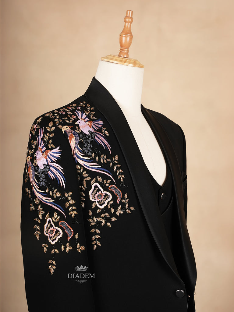 Black Coat Suit Set with Floral and Bird Embroidery