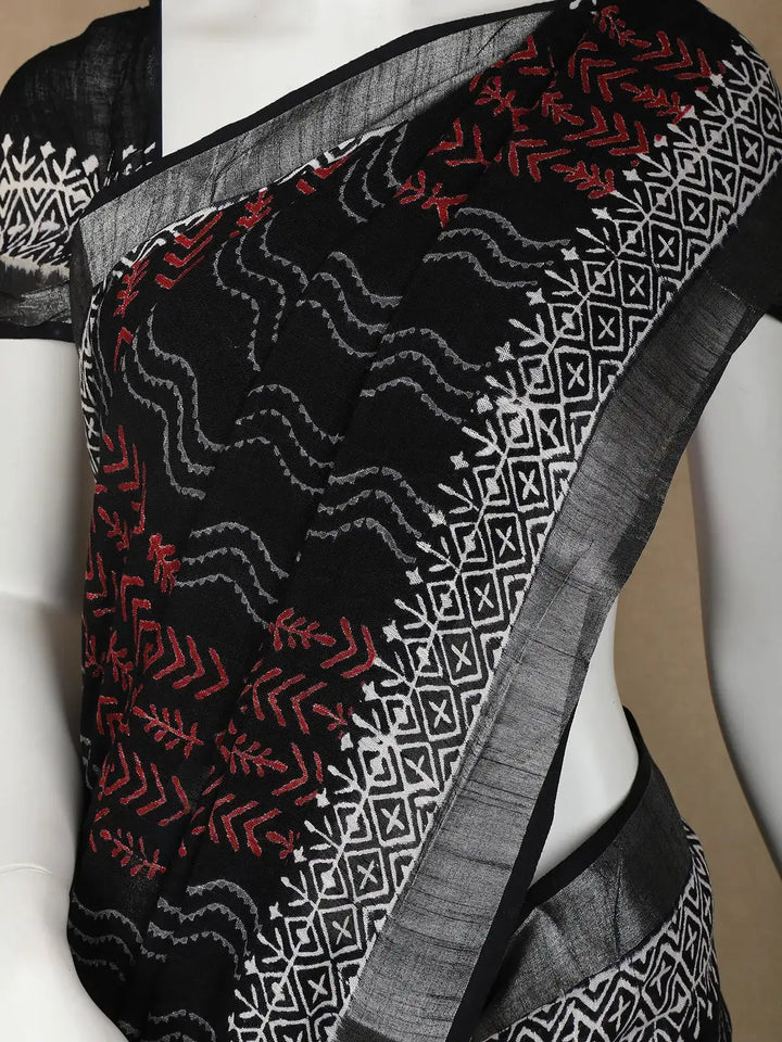 Black Abstract Designed Cotton Saree - Diadem