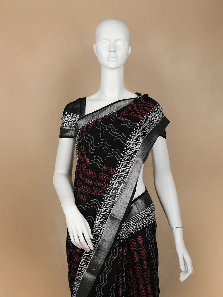Black Abstract Designed Cotton Saree - Diadem