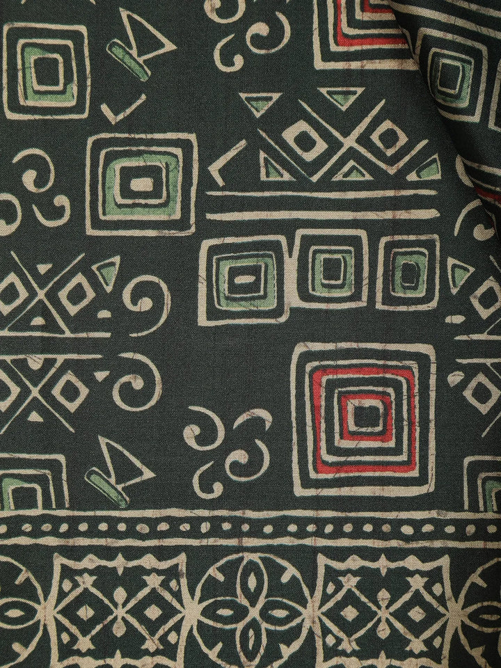 Black Abstract Designed Crepe Silk Saree - Diadem