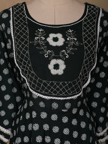 Black Dot Printed Cotton Salwar Suit Set with Lace Detailing - Diadem