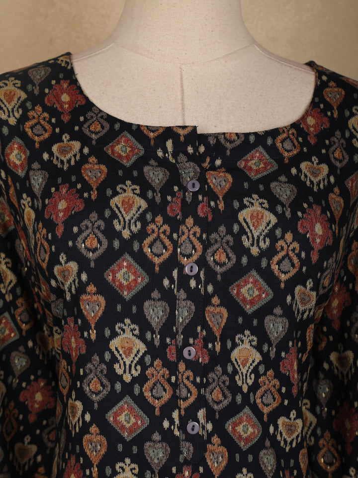 Black Floral Designed Cotton Kurti - Diadem