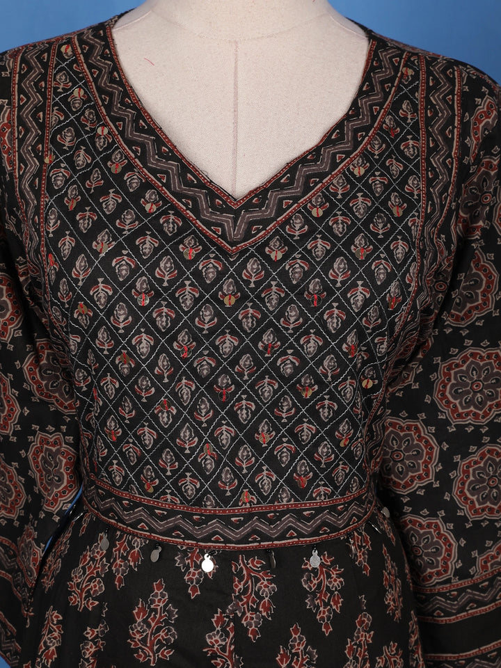 Black Floral Printed Cotton Salwar Suit - Diadem