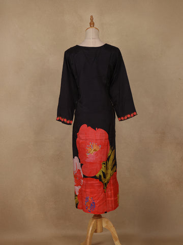 Black Floral Printed Rayon Kurti - Diadem