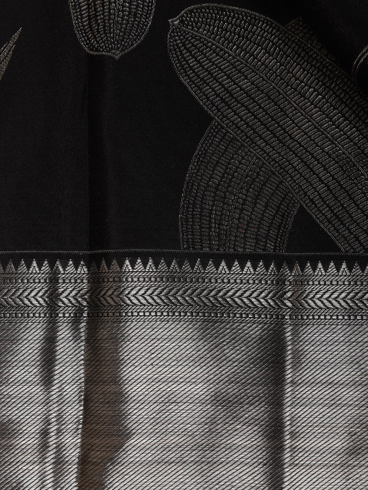 Black Floral Woven Pure Kanchipuram Silk Saree - Diadem