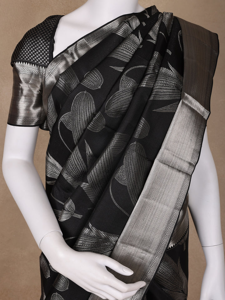 Black Floral Woven Pure Kanchipuram Silk Saree - Diadem