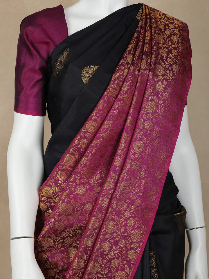 Black Floral Woven Pure Kanchipuram Silk Saree - Diadem