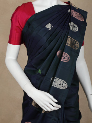 Black Floral Woven Pure Kanchipuram Silk Saree - Diadem