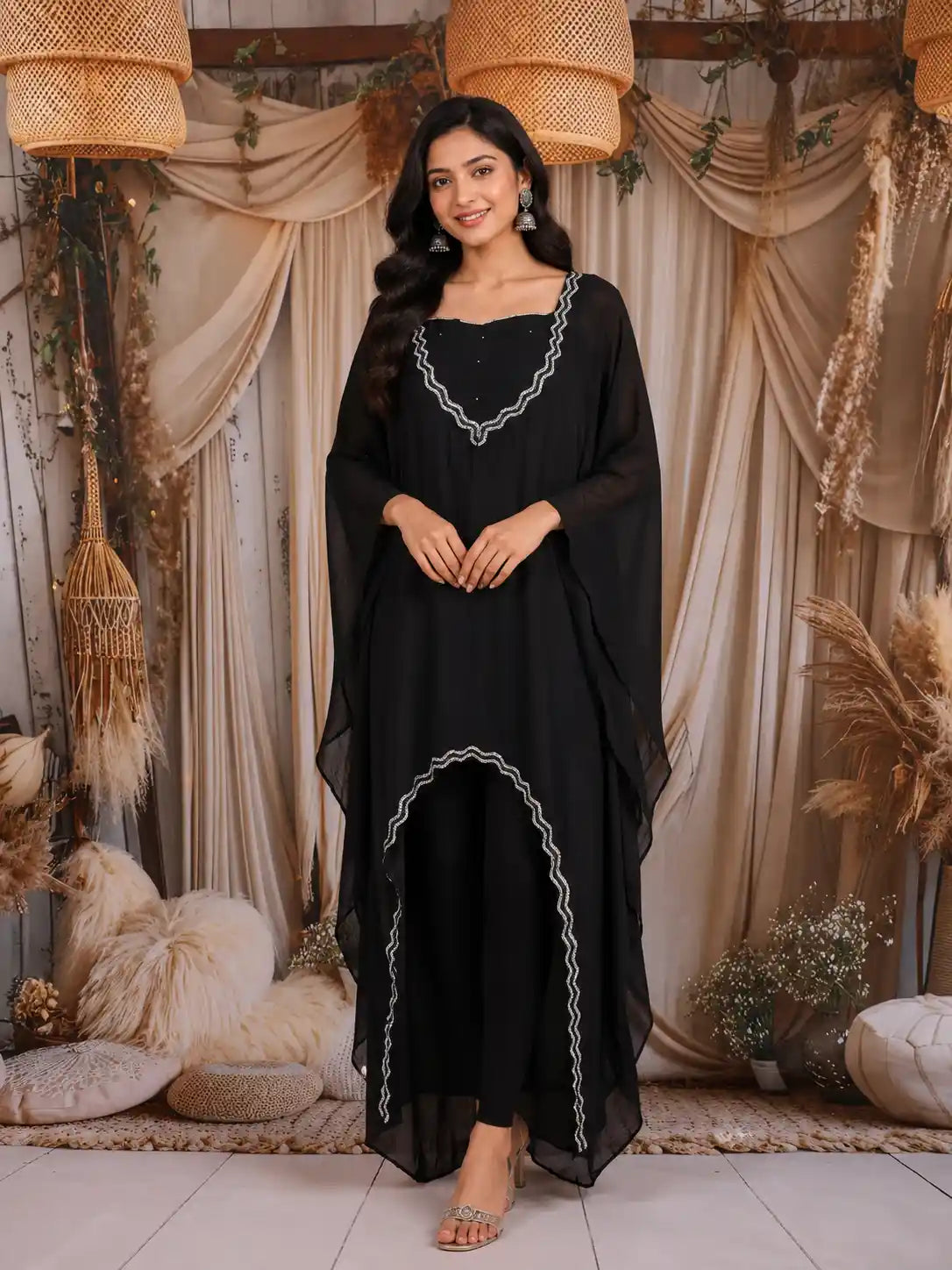 Black Solid Design Crepe Kaftan Set with with Thread Embroidered Detailing
