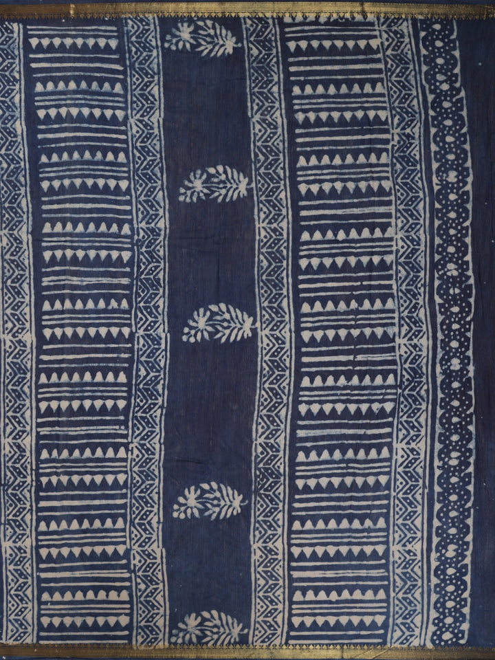 Blue Abstrack Printed Cotton Saree - Diadem