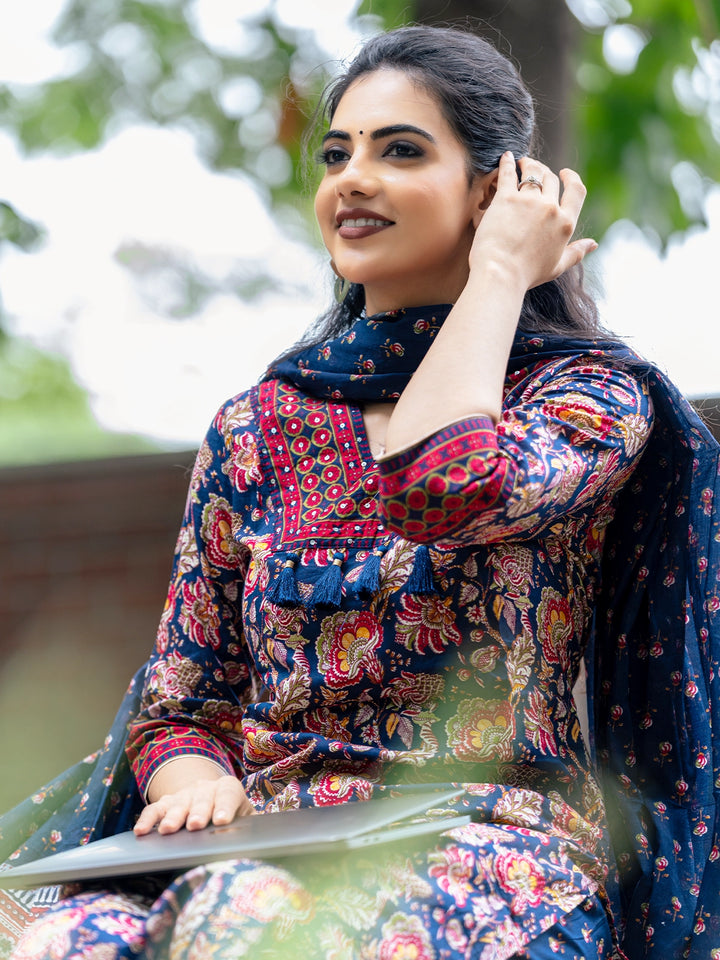 Blue Floral Printed Cotton Salwar Suit - Diadem