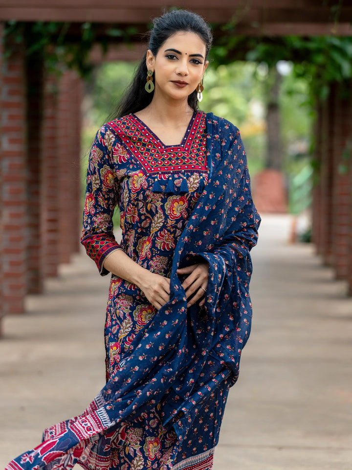 Blue Floral Printed Cotton Salwar Suit - Diadem
