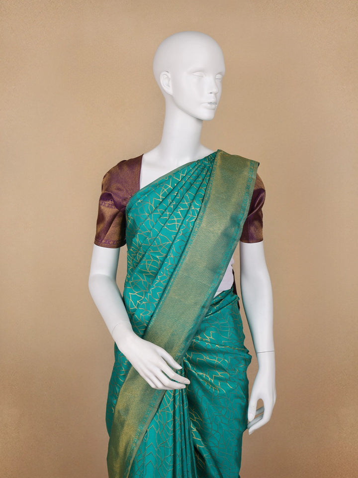 Blue Abstract Woven Pure Kanchipuram Silk Saree - Diadem