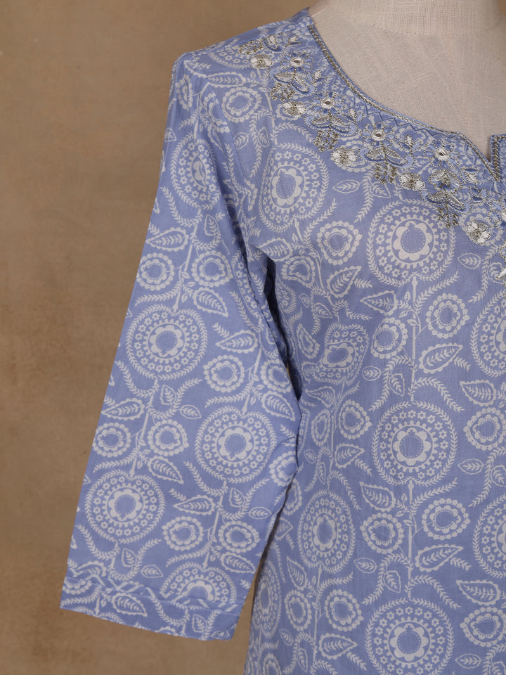 Blue Floral Design Printed Cotton Salwar Suit - Diadem
