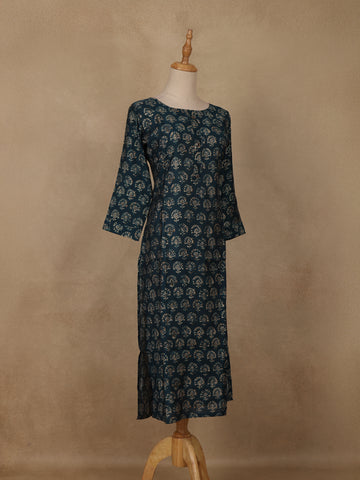 Blue Floral Design Printed Rayon Kuti - Diadem
