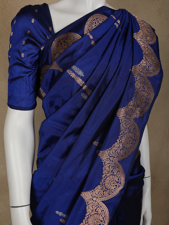 Blue Floral Designed Banarasi Silk Saree - Diadem