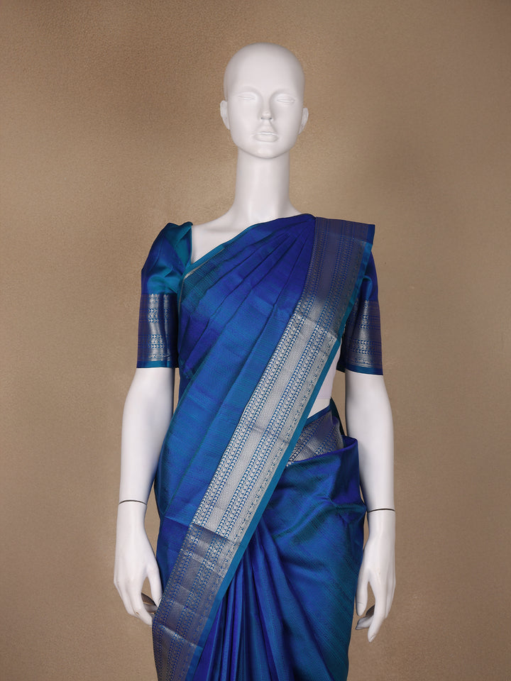 Blue Floral Jacquard woven Silk Saree - Diadem