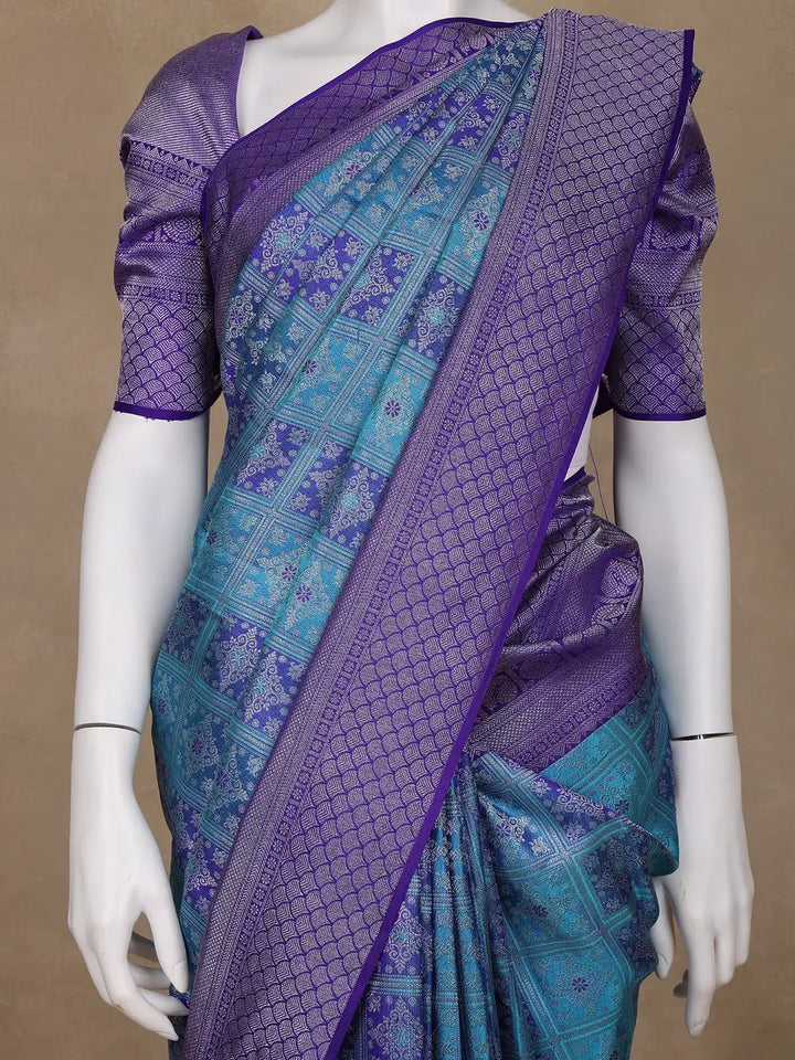 Blue Floral Woven Pure Kanchipuram Silk Saree - Diadem