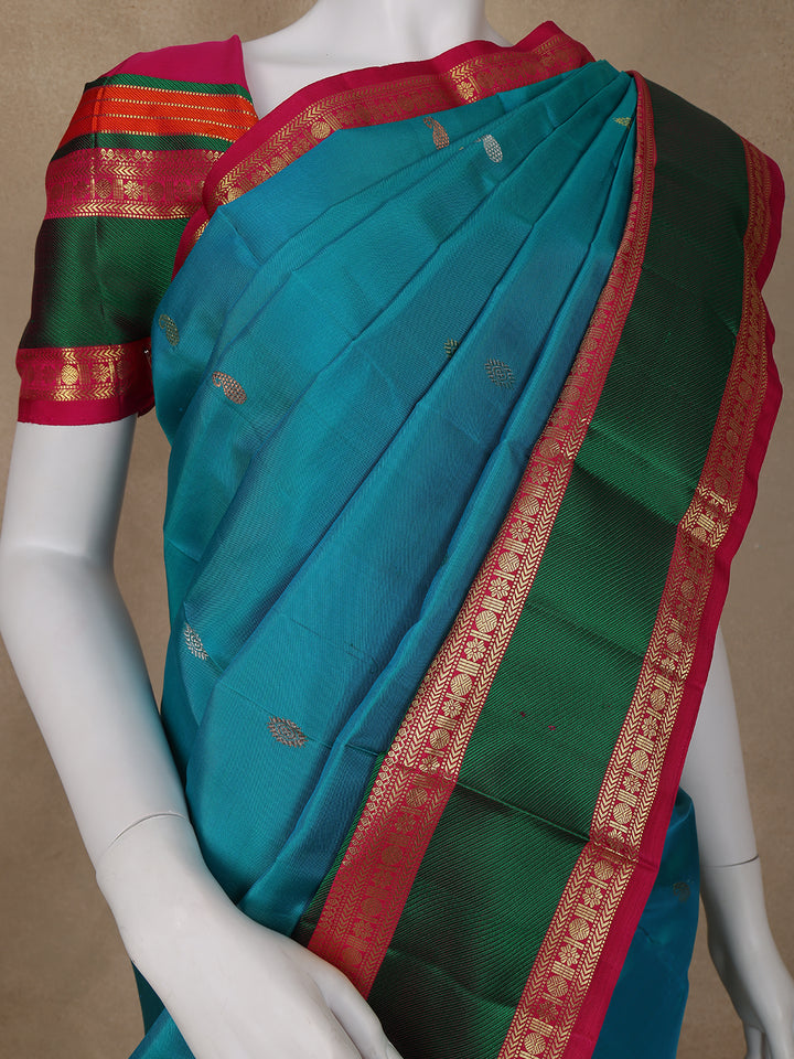 Blue Floral and Paisley Woven Pure Kanchipuram Silk Saree - Diadem