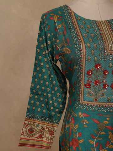 Bottle Green Floral Printed Rayon Kurti - Diadem