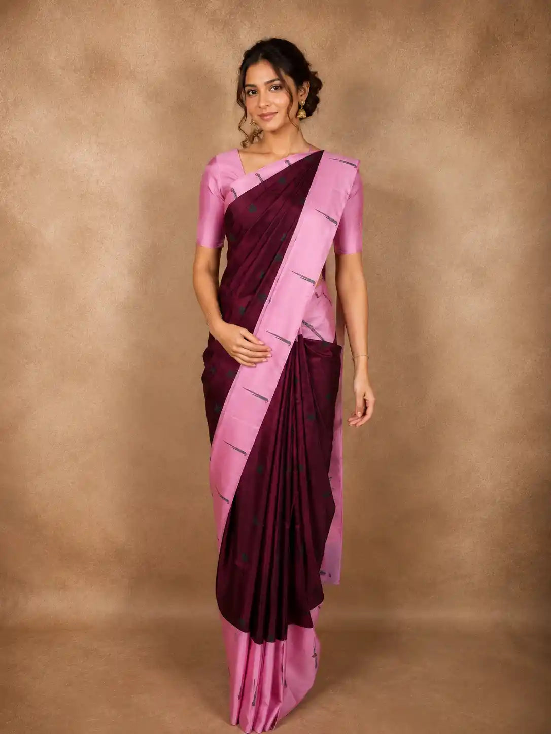 Burgundy Butta Zari Woven Design Pure Kanchipuram Silk Saree with Contrast Border