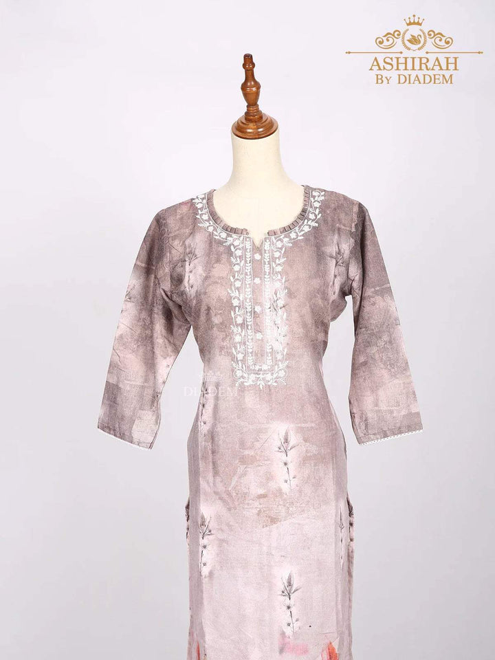 Rose Ebony Ombre Pattern Kurti Adorned with Floral Prints and Thread work - Diadem