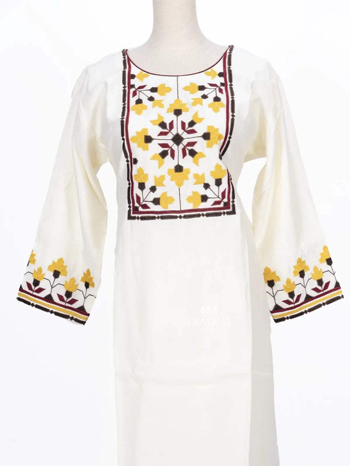 Off White Straight Cut Salwar Suit with Floral Thread work Embroidery - Diadem