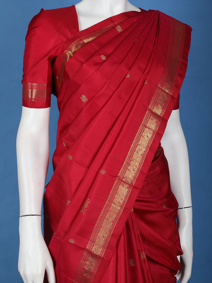 Classic Maroon Woven Gold Zari Border Silk Saree - Diadem