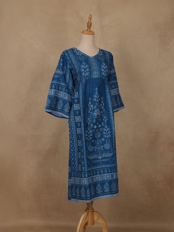 Dark Blue Floral Printed Cotton Kurti Top - Diadem