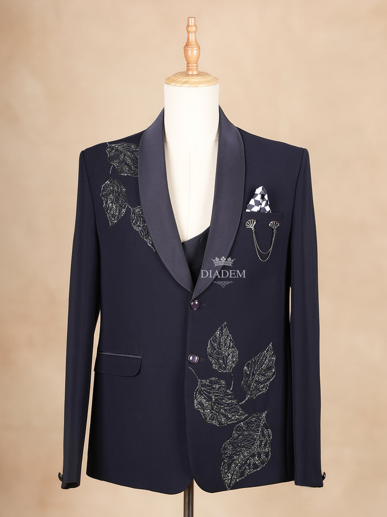 Dark Blue Coat Suit Set with Floral Embroidery and Brooch