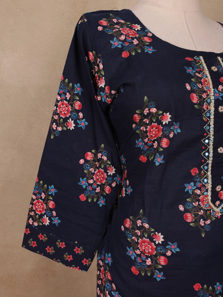 Dark Blue Floral Prints Cotton Straight Cut Salwar Suit - Diadem